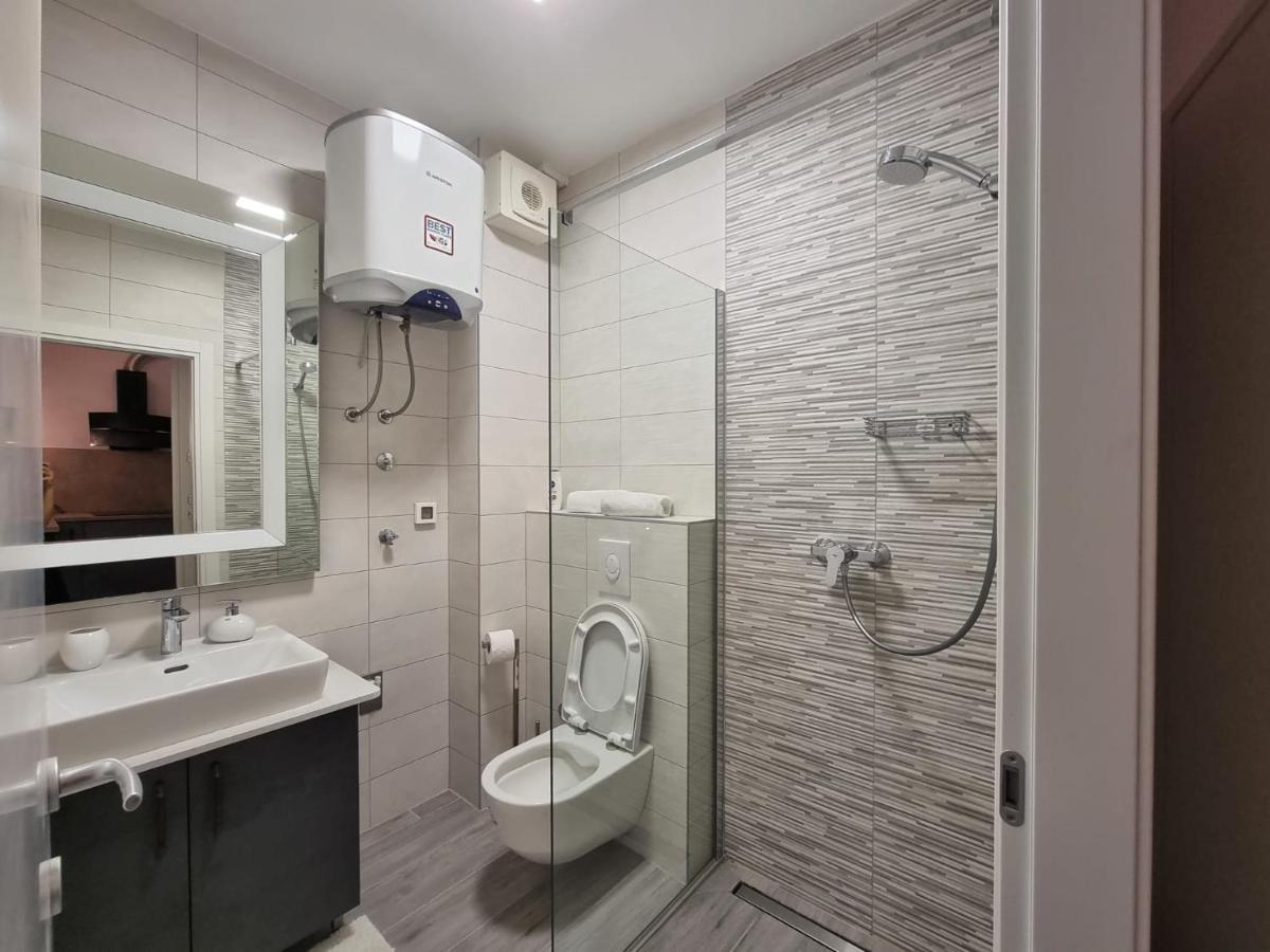 Booking Beautifull Studio Apartment Bell With Balcony And Sea View In Zadar Extérieur photo