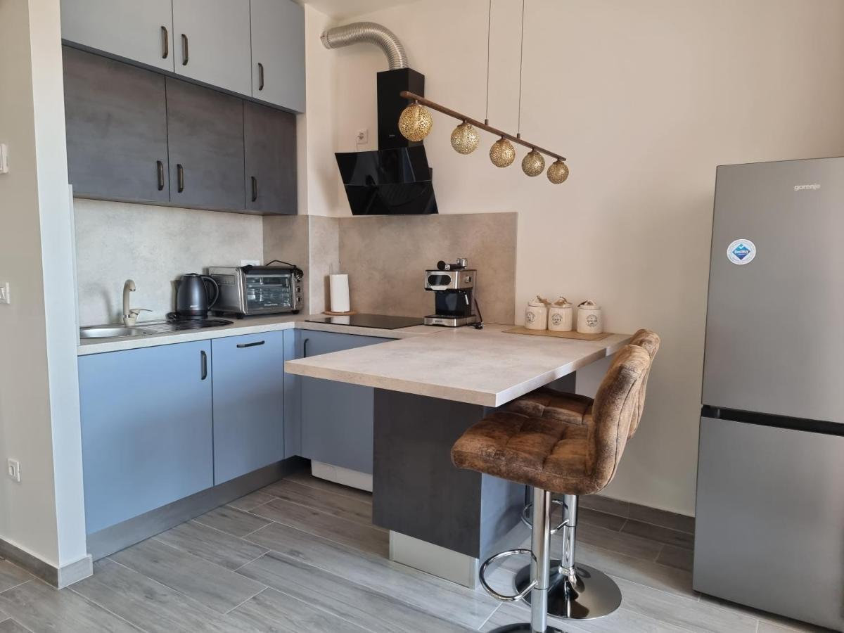 Booking Beautifull Studio Apartment Bell With Balcony And Sea View In Zadar Extérieur photo